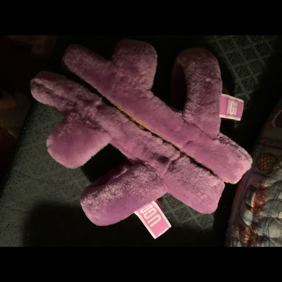 UGG OH YEAH* IN MAGNOLIA, (medium purple) sz10 - Picture 7 of 9